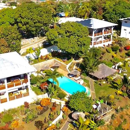 Hotel Mahita Tsara Djamandjary Exteriör bild